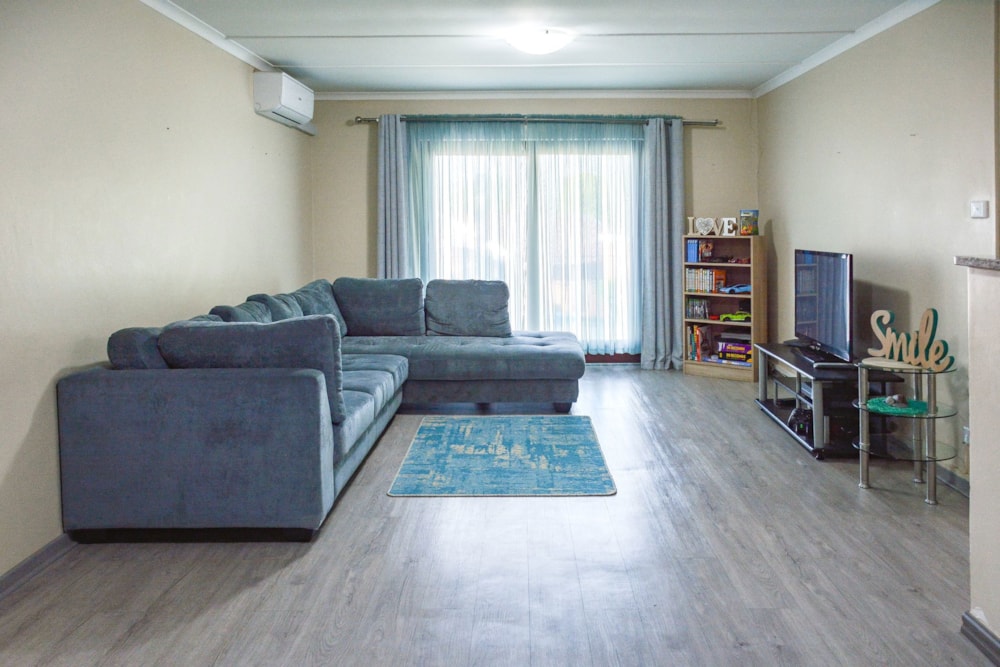 Townhouse for sale in Oak Park - 1PM1748737