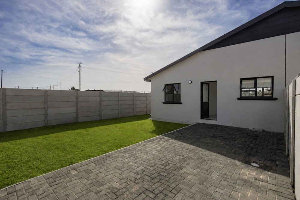 Vacant land for sale in Kranshoek - 1KG1747590 Vacant land for sale in Kranshoek - 1KG1747590