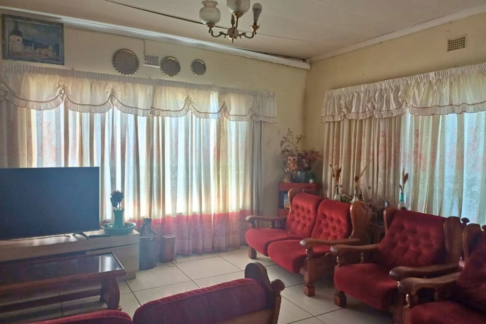 House for sale in Bellvue, Upington - 1KAH1748500