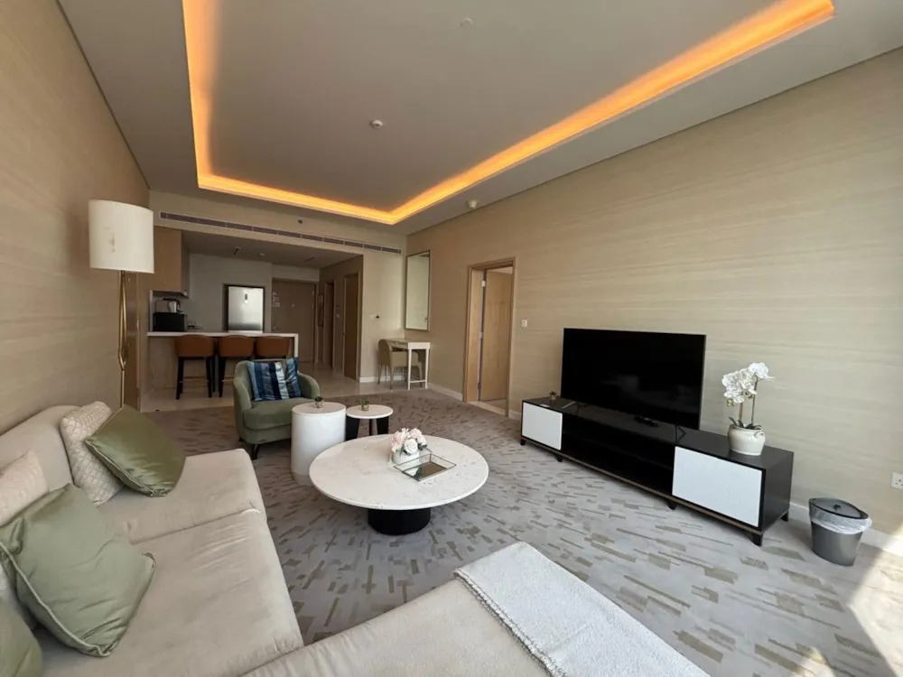 Apartment to rent in The Palm Tower, United Arab Emirates - 5DB1747151
