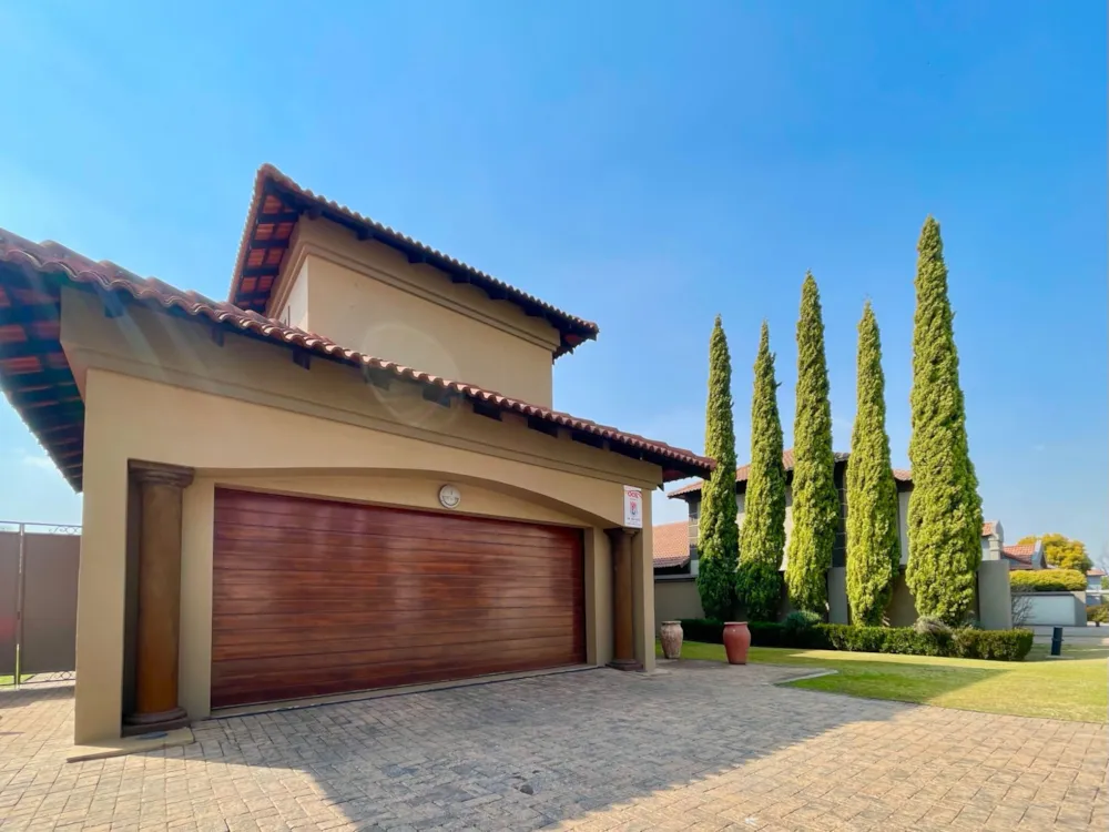 Double-storey house for sale in  Vanderbijlpark SW 5 - 1VT1747700