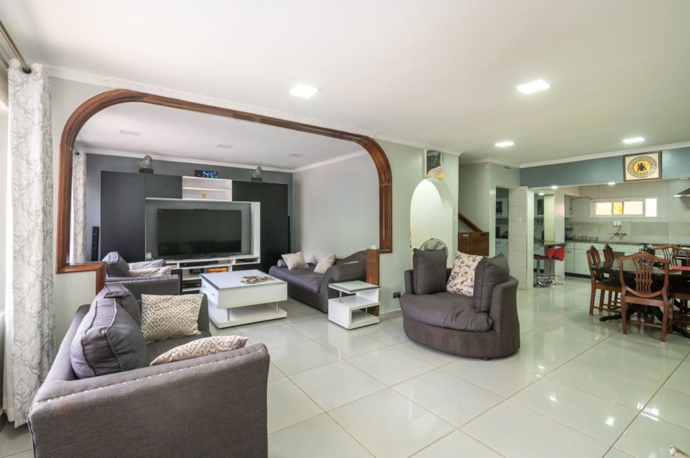 Townhouse for sale in Westlands, Kenya - 3KE1748011 Townhouse for sale in Westlands, Kenya - 3KE1748011