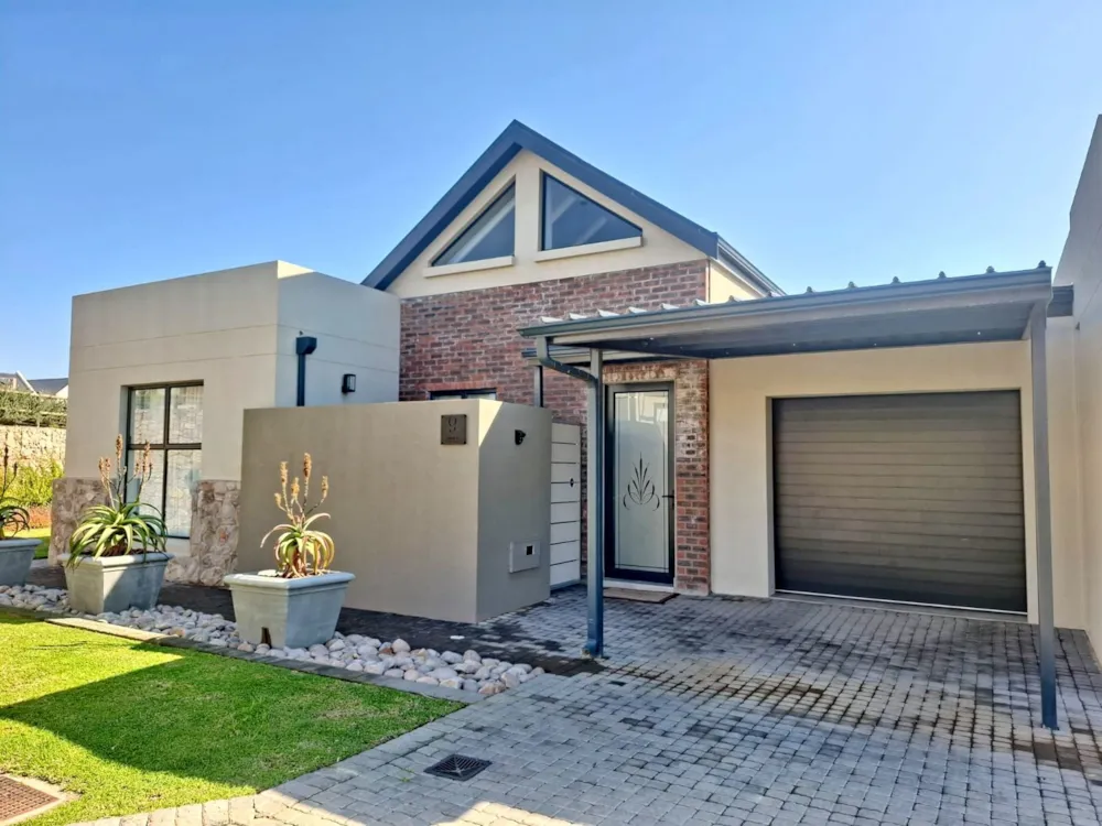 Retirement home let in Renosterbos Estate - 1MB1747686