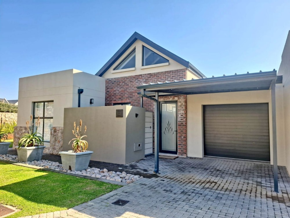 Cluster to rent in Renosterbos Estate - 1MB1747686 Cluster to rent in Renosterbos Estate - 1MB1747686