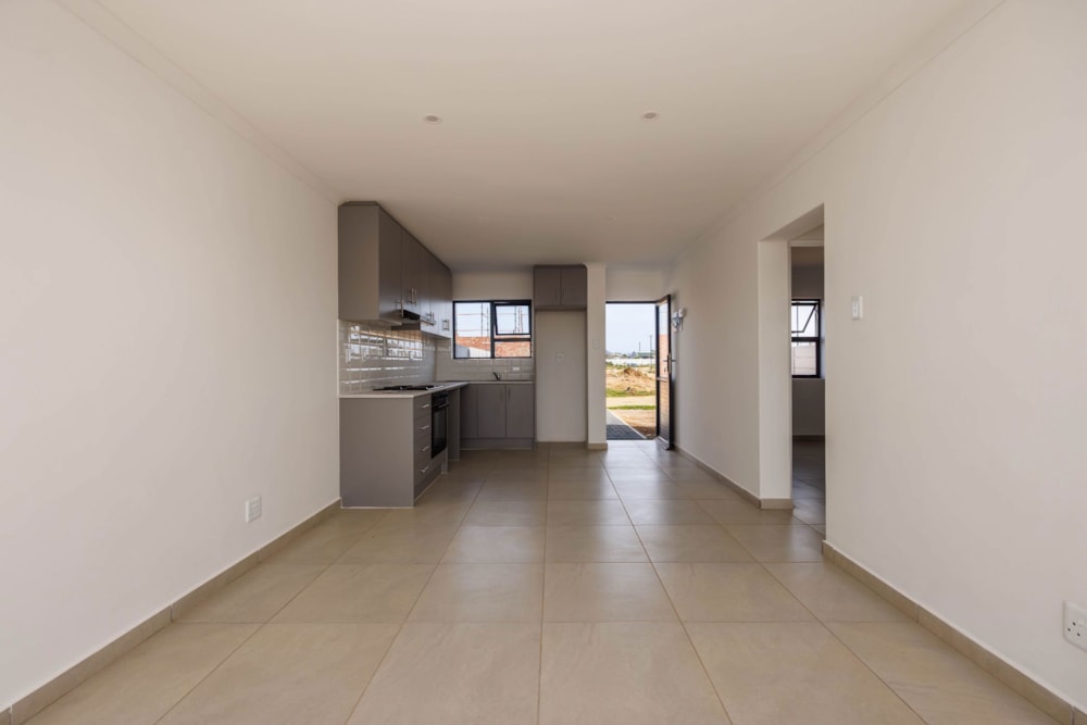 Semi-detached house for sale in Kranshoek - 1KG1748421 Semi-detached house for sale in Kranshoek - 1KG1748421