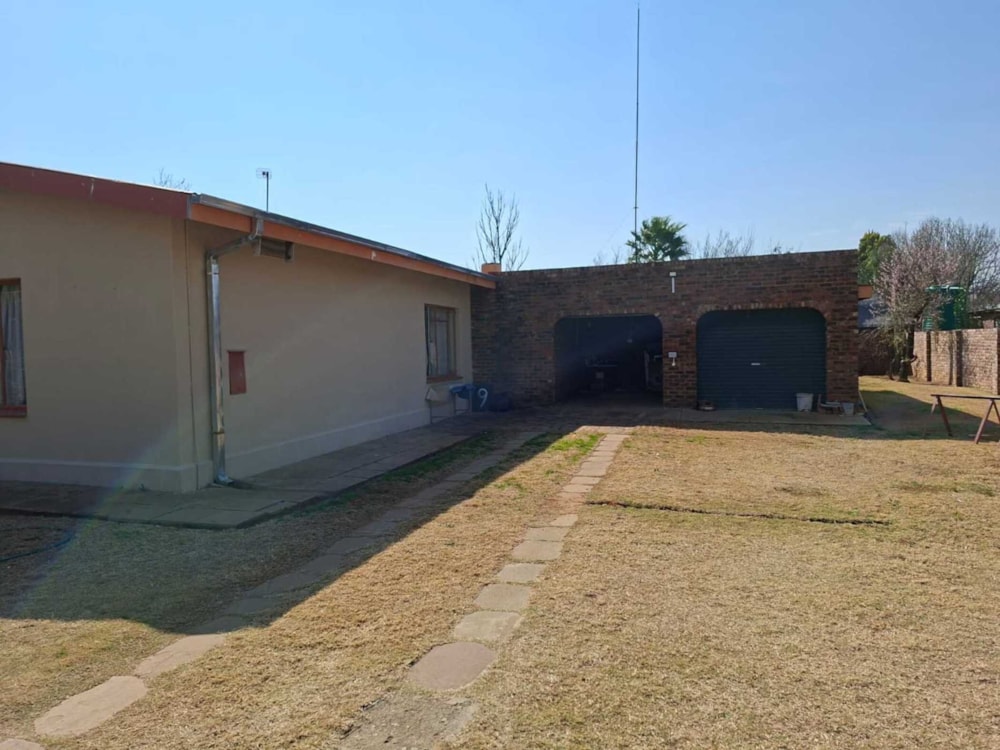 House for sale in Schweizer-Reneke - 1KJ1747744