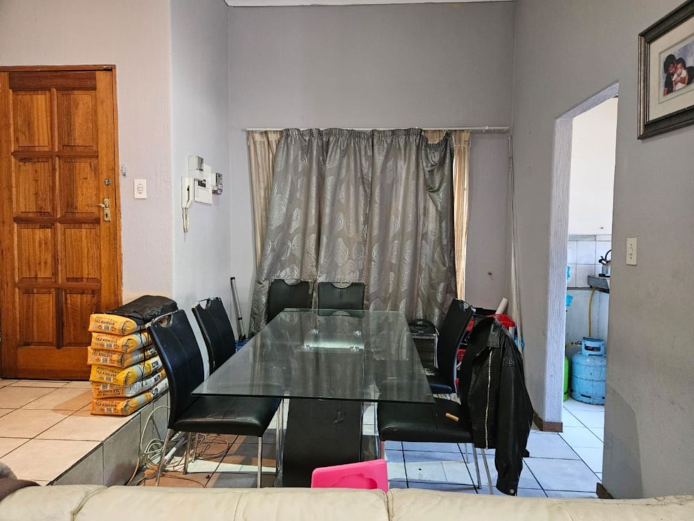 Townhouse to rent in Corlett Gardens - JBL1747758 Townhouse to rent in Corlett Gardens - JBL1747758