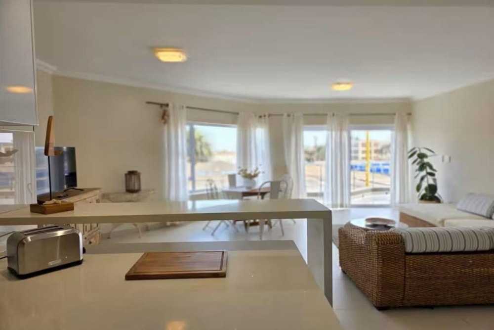 Apartment for sale in City Centre, Namibia - 3NM1747768 Apartment for sale in City Centre, Namibia - 3NM1747768