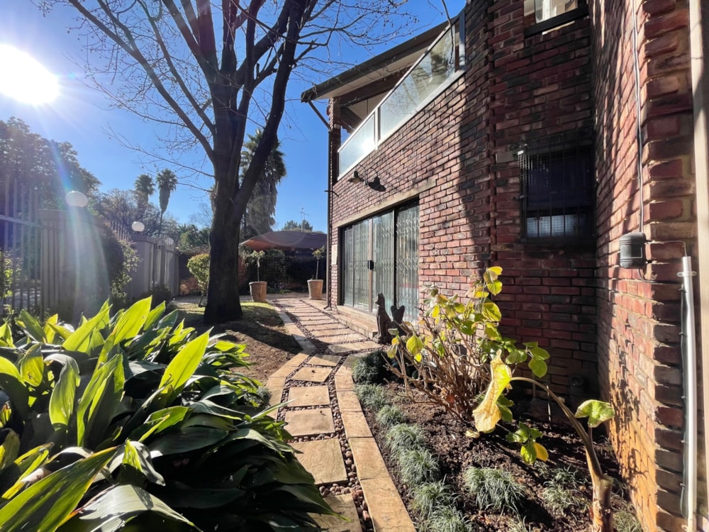 Double-storey house for sale in Vanderbijlpark SE 2 - 1VT1747954