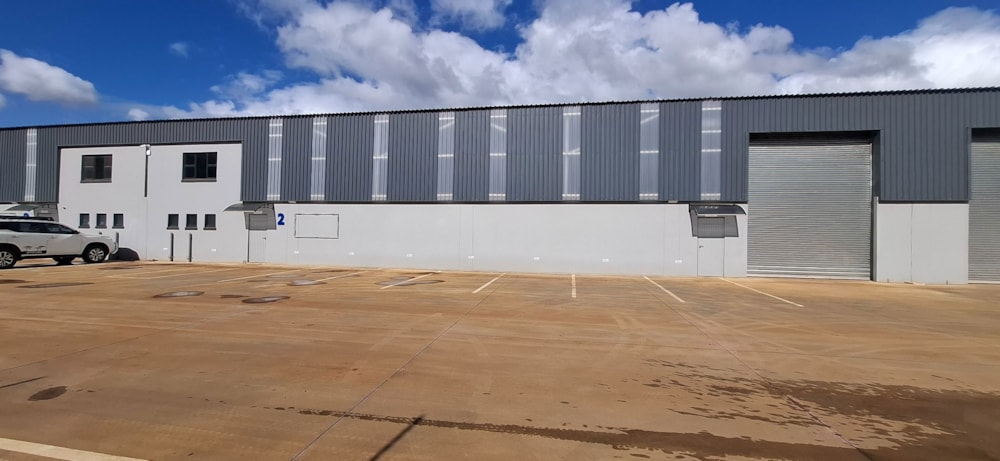 Commercial industrial property to rent in Waterfall, Upper Highway - 1KF1747783
