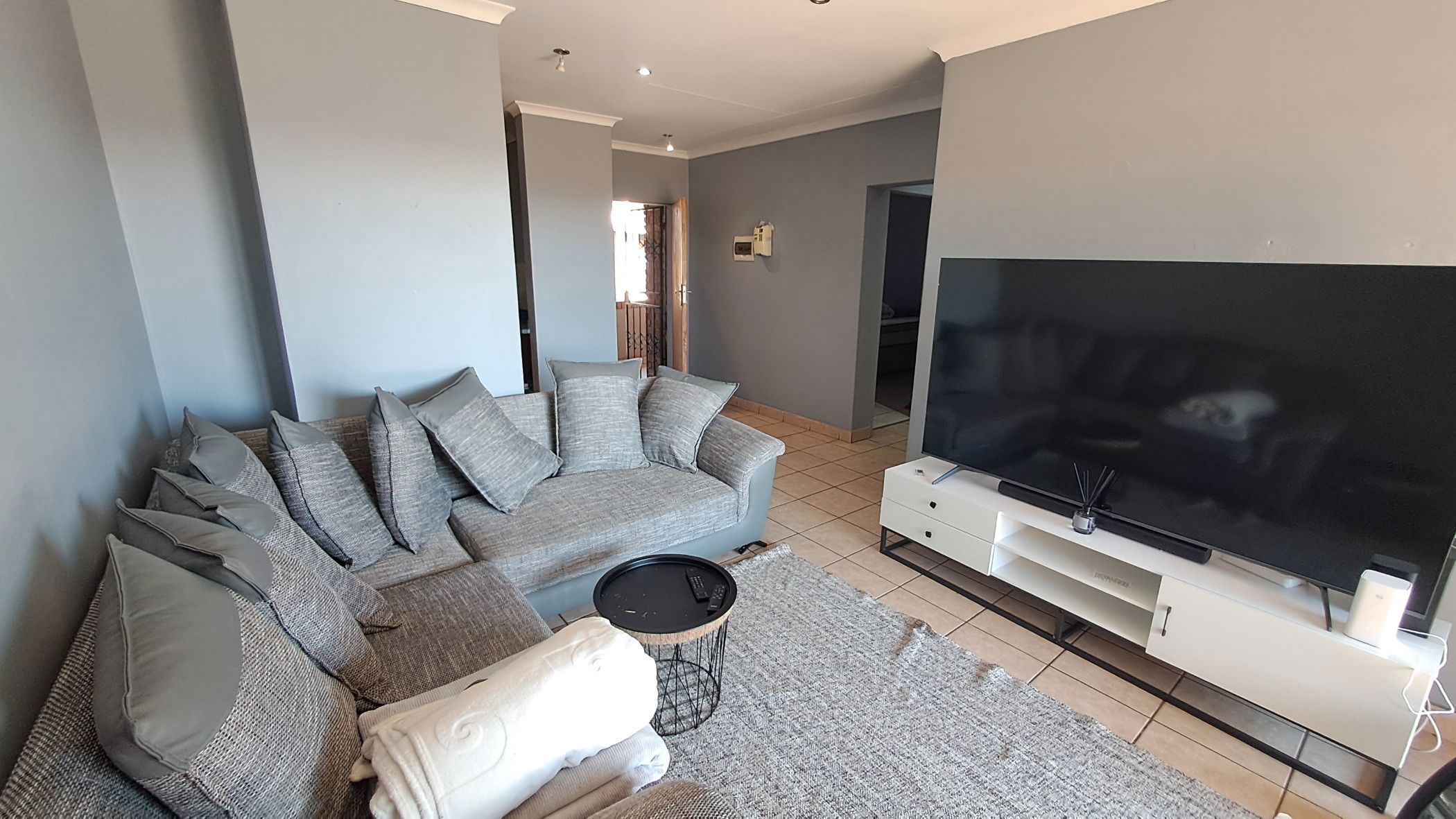 Apartment to rent in Eastdene - 1MD1747801