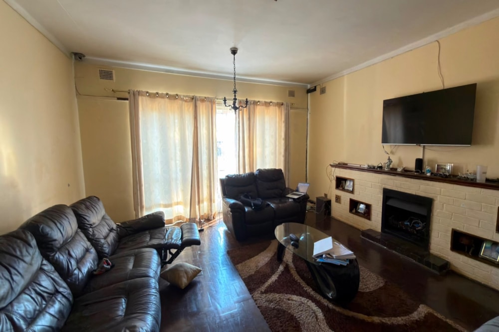 House for sale in Malindela, Zimbabwe - 3ZB1747812 House for sale in Malindela, Zimbabwe - 3ZB1747812