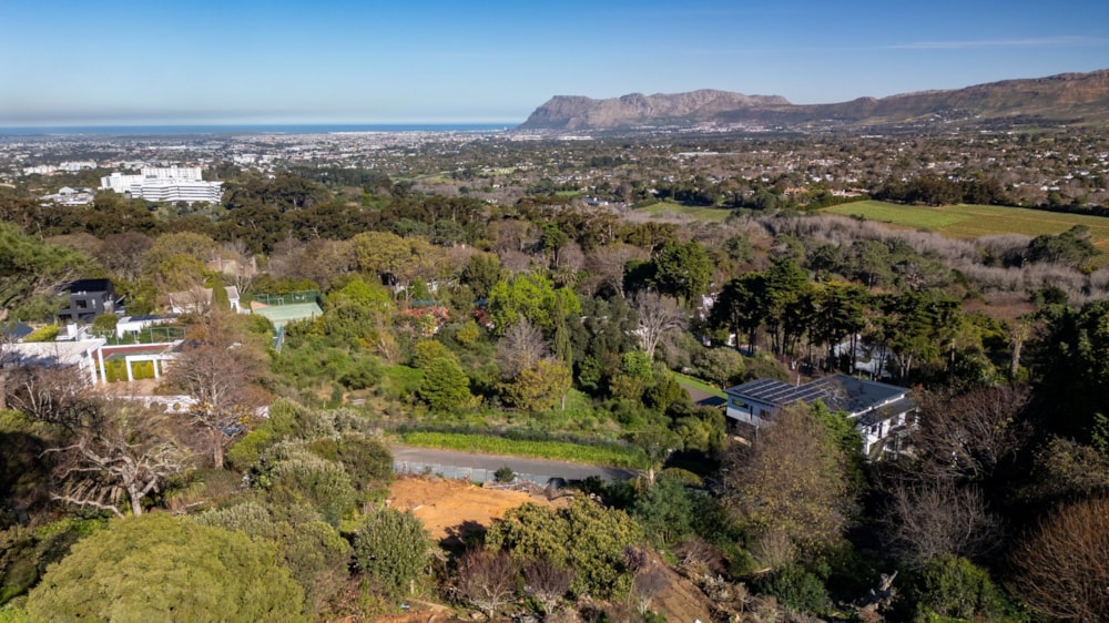 Residential vacant land for sale in Bishopscourt - KW1748450 Residential vacant land for sale in Bishopscourt - KW1748450