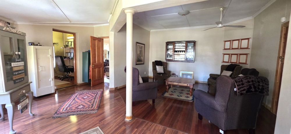 House for sale in Cradock - 1KK1747919 House for sale in Cradock - 1KK1747919