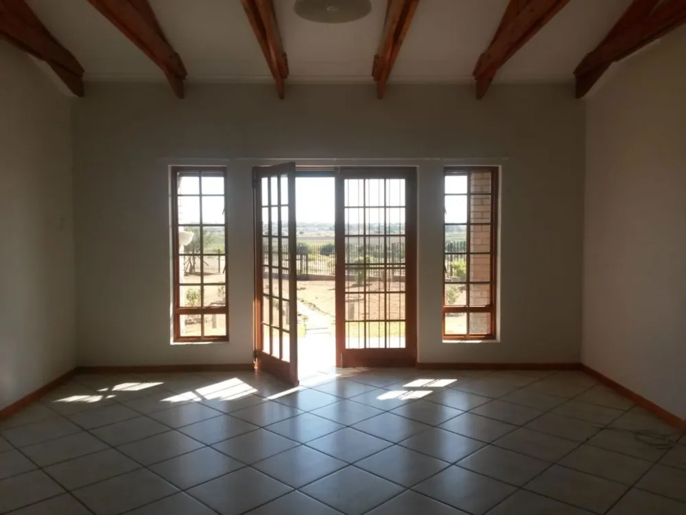 Smallholding for sale in Upington Central - 1KAH1748983 Smallholding for sale in Upington Central - 1KAH1748983