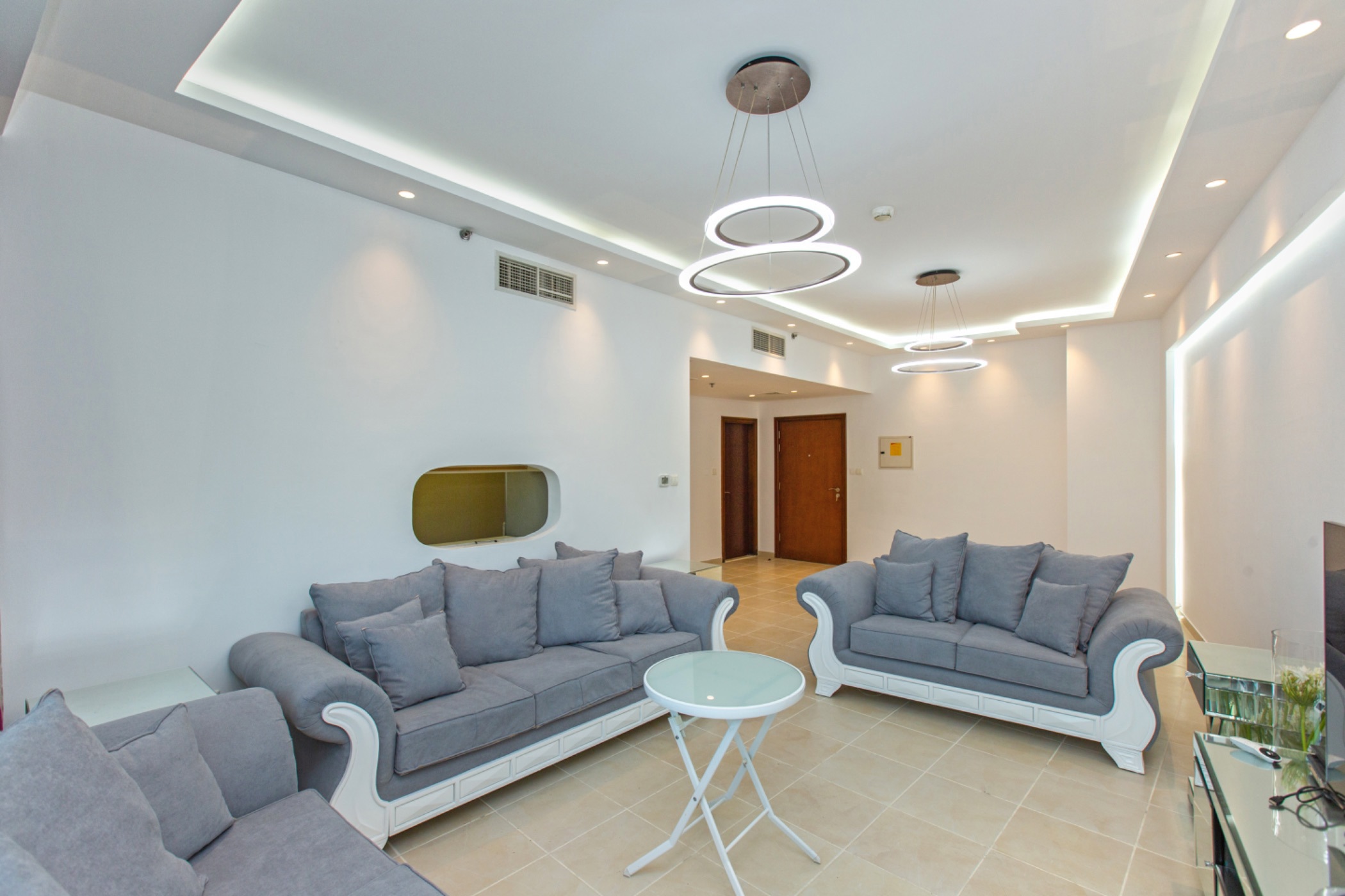 Apartment to rent in Burj Al Nujoom, United Arab Emirates - 5DB1747966