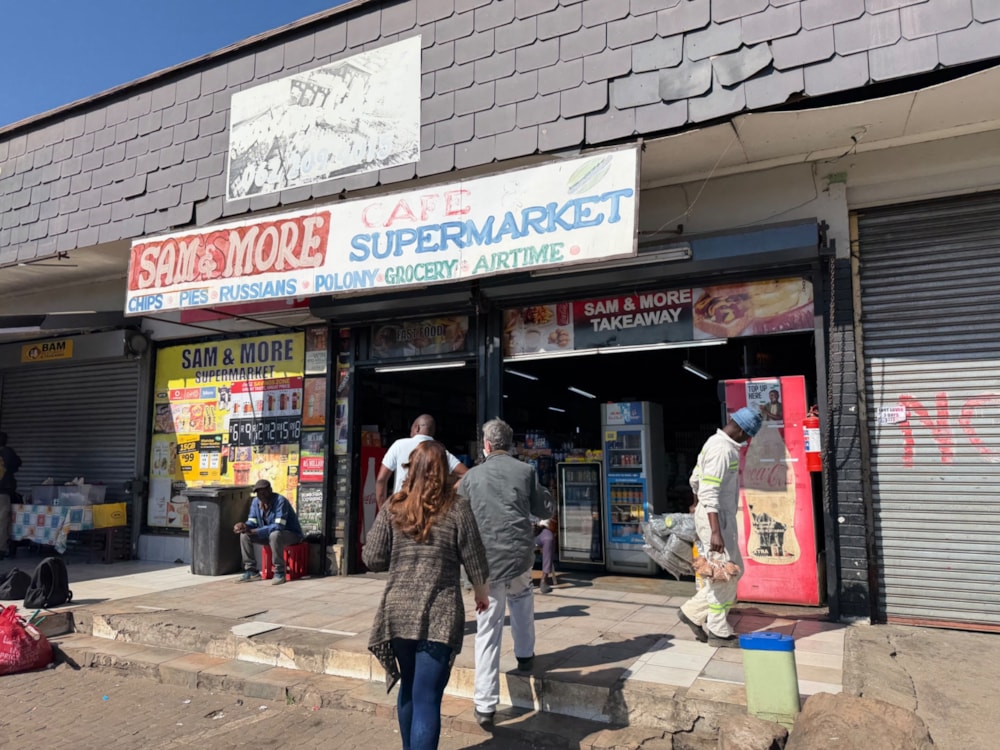 Commercial retail property for sale in Erasmus - PRN1748069 Commercial retail property for sale in Erasmus - PRN1748069