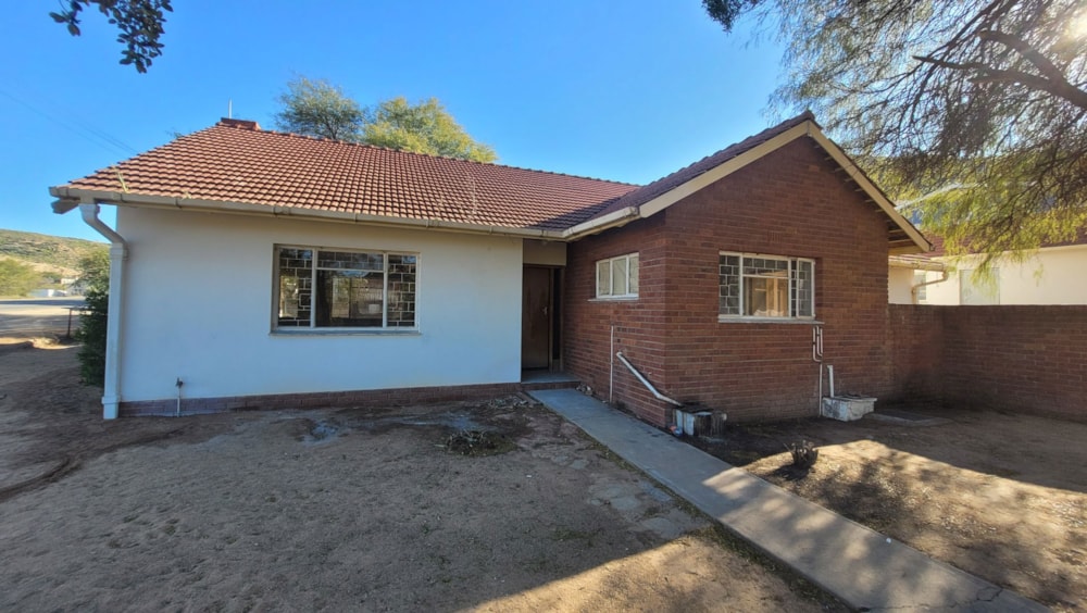 House to rent in Springbok - 1NA1749218