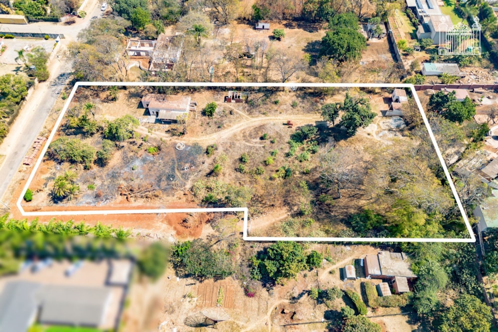 Residential vacant land for sale in Kensington, Harare West, Zimbabwe - 3ZB1748807 Residential vacant land for sale in Kensington, Harare West, Zimbabwe - 3ZB1748807