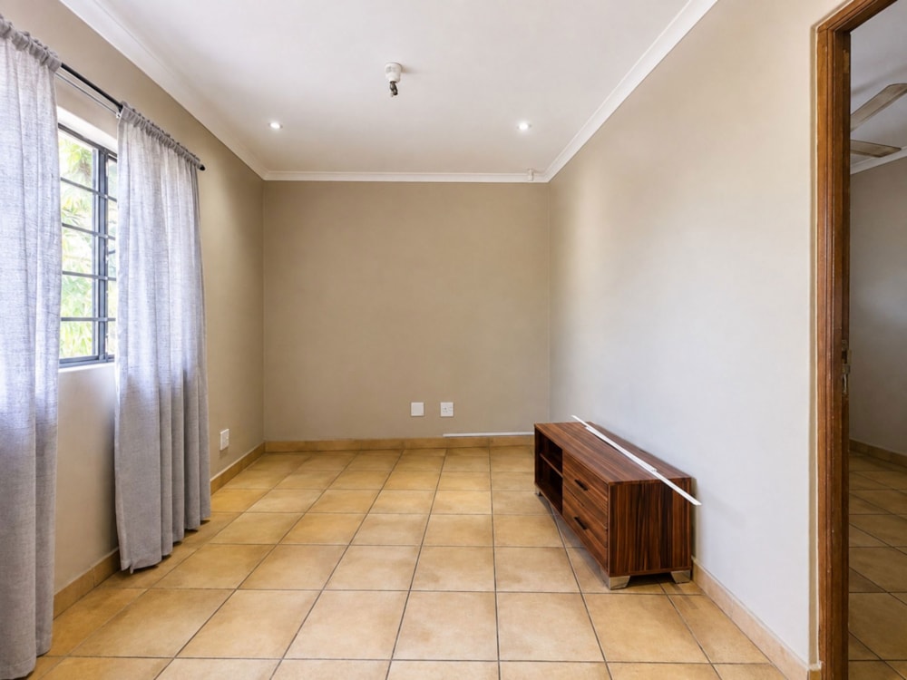 Garden apartment to rent in Birdswood - 1RY1748067 Garden apartment to rent in Birdswood - 1RY1748067