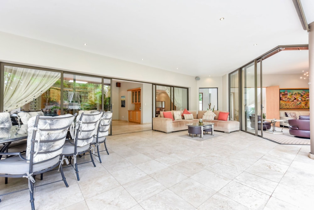 Double-storey cluster to rent in Bryanston - JBL1748074 Double-storey cluster to rent in Bryanston - JBL1748074