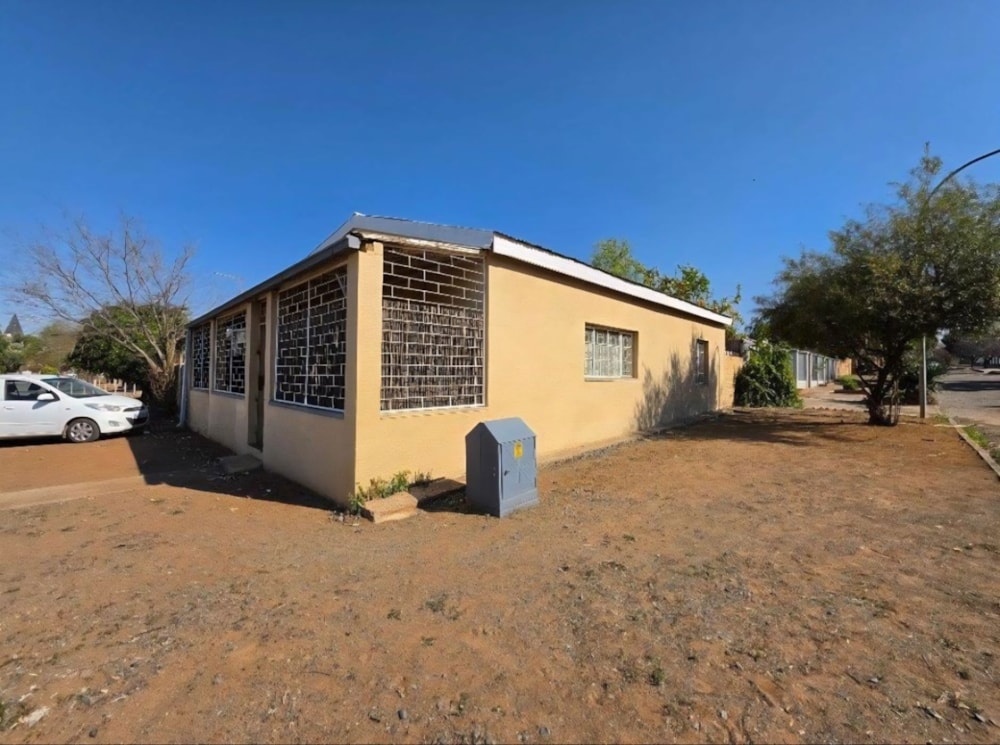 House sold in Beaconsfield - 1KJ1748077