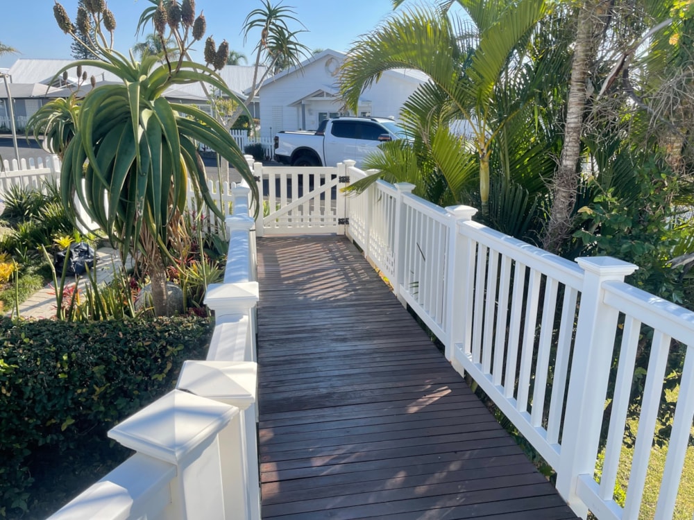 Security complex home for sale in Shelly Beach - 1PSH1748279