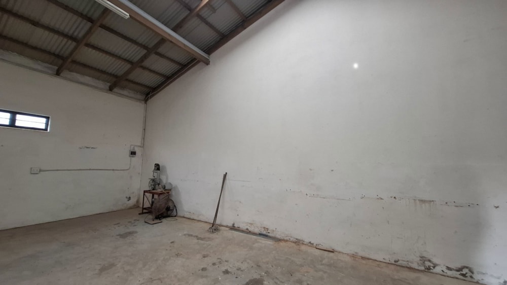 Commercial Building to rent in East Bank - 1PF1748107 Commercial Building to rent in East Bank - 1PF1748107