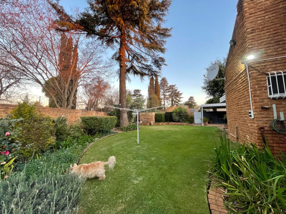 Townhouse for sale in Vanderbijlpark SW 5 - 1VT1748129 Townhouse for sale in Vanderbijlpark SW 5 - 1VT1748129