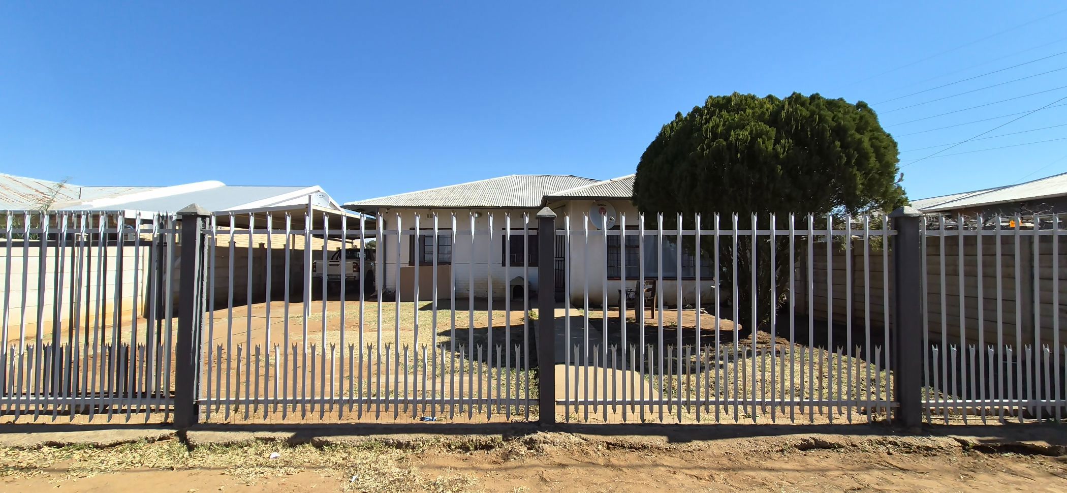 House to rent in Beaconsfield - 1KJ1748133
