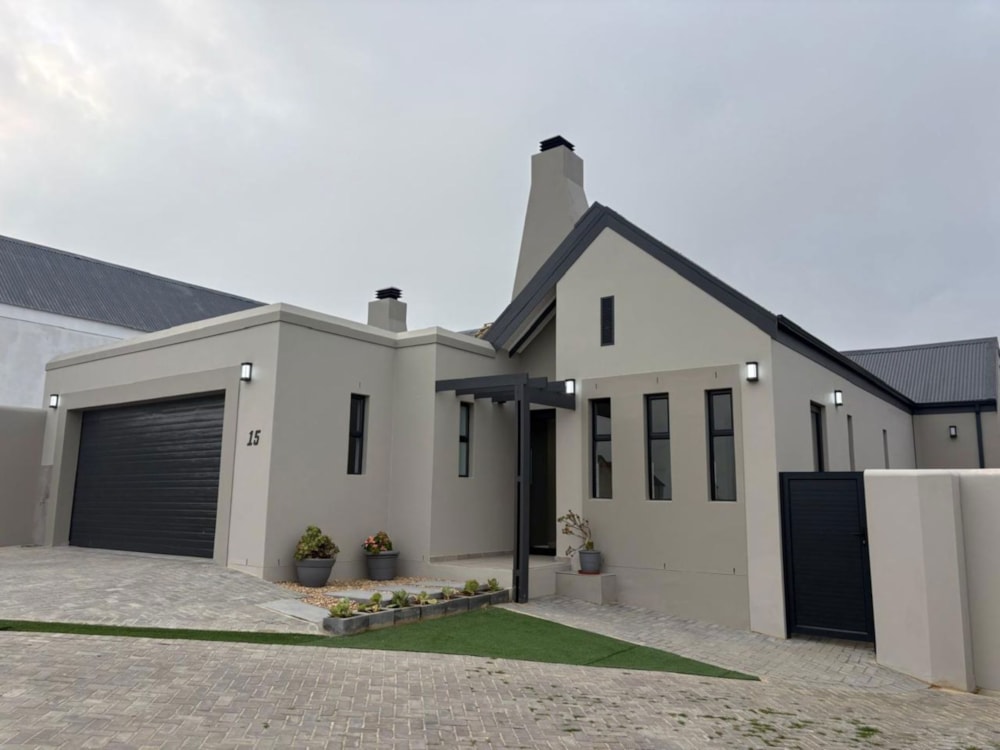 House to rent in Mount Royal Golf & Country Estate - 1SJ1748207