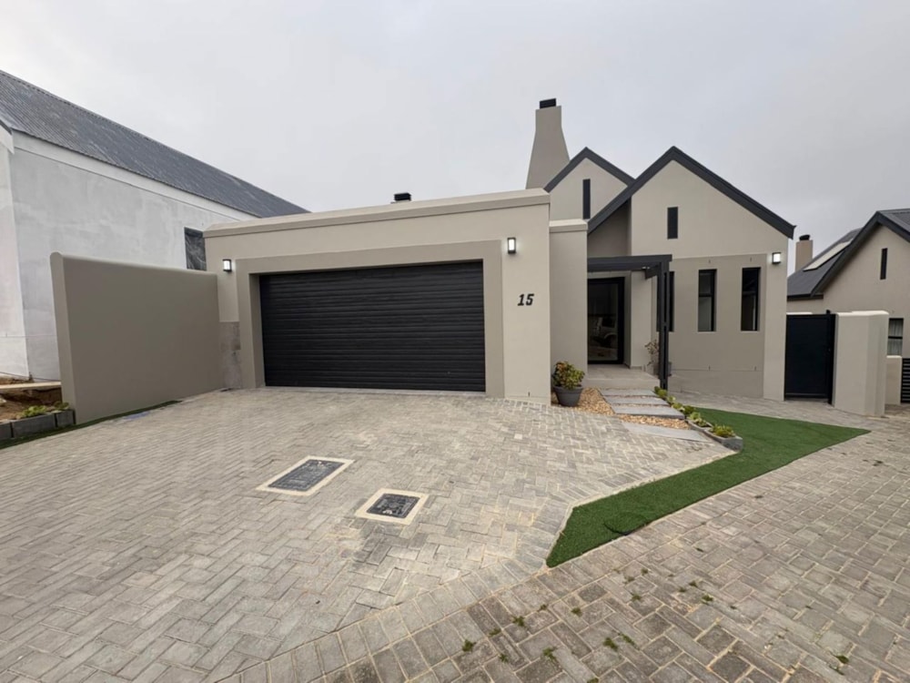 House to rent in Mount Royal Golf & Country Estate - 1SJ1748207