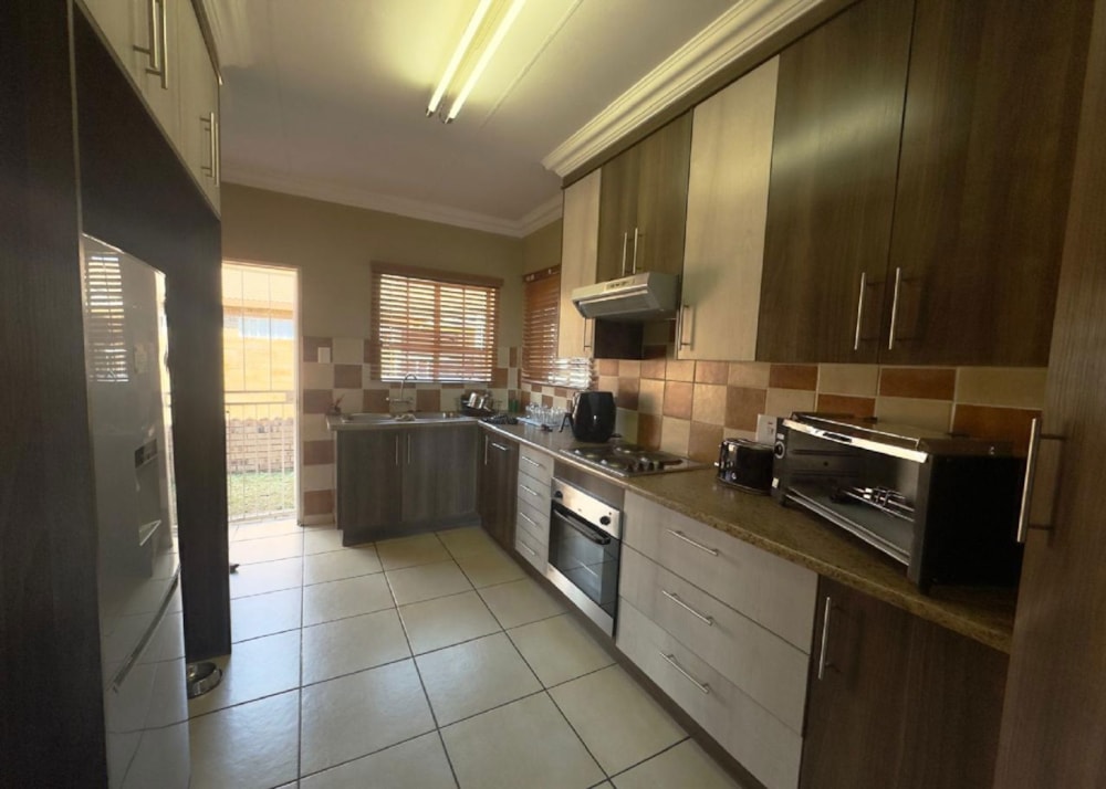 Townhouse for sale in Middelburg South (Mpumalanga South)  - 1MD1748149