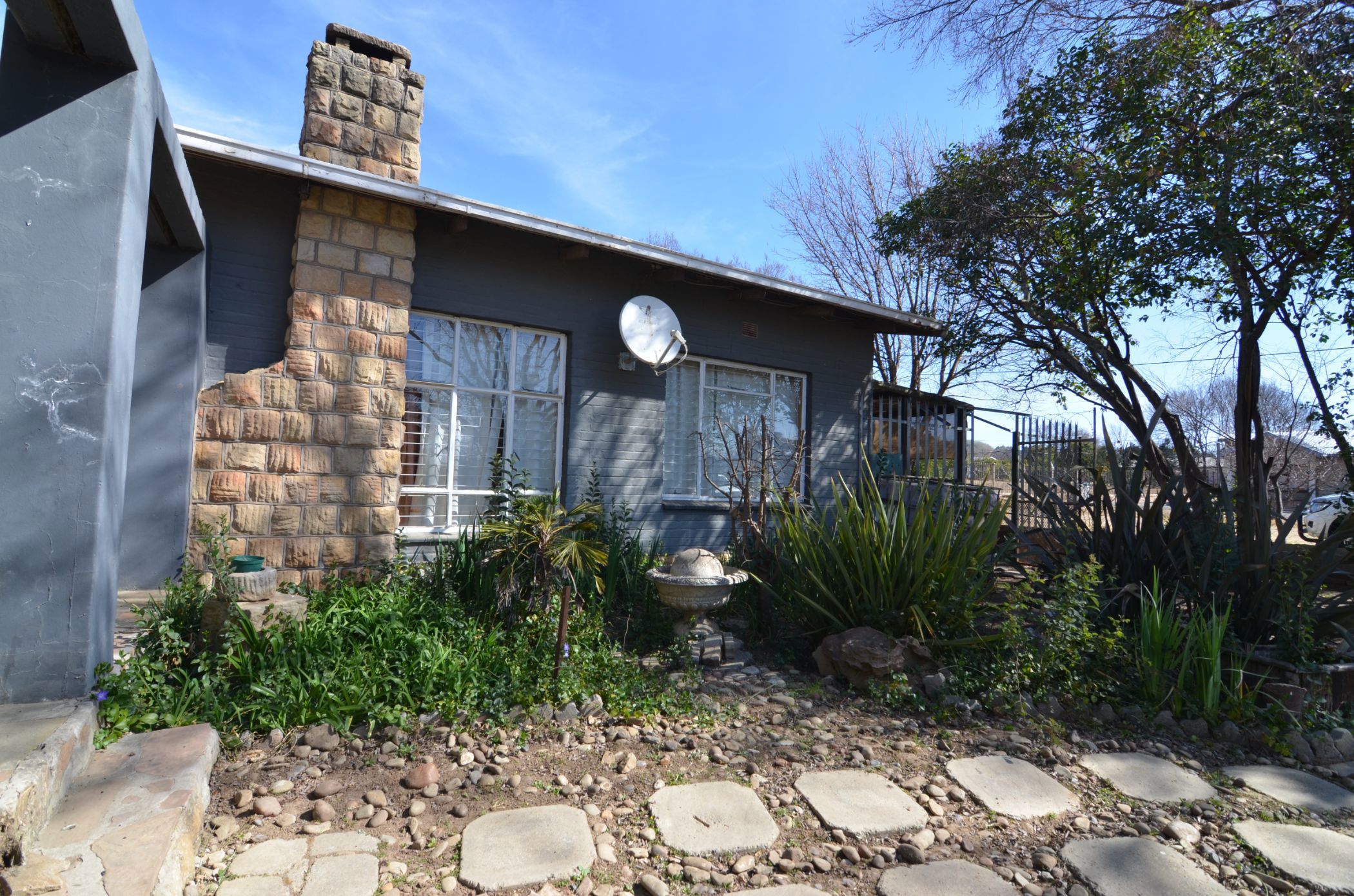 House for sale in Paul Roux - 1BTH1748168