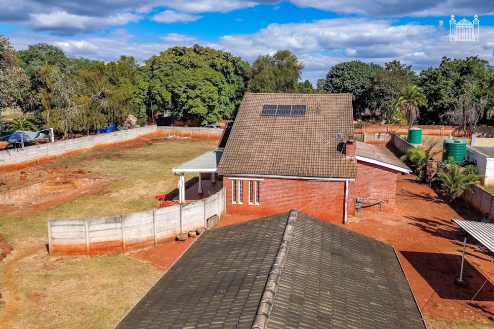 House for sale in Mount Pleasant, Zimbabwe - 3ZB1748171 House for sale in Mount Pleasant, Zimbabwe - 3ZB1748171