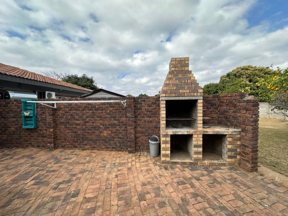 House for sale in Onverwacht, Limpopo Province - 1ER1748992