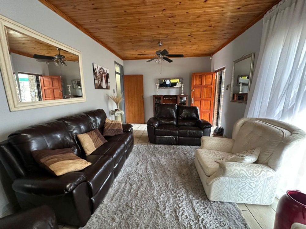 House for sale in Onverwacht, Limpopo Province - 1ER1748992
