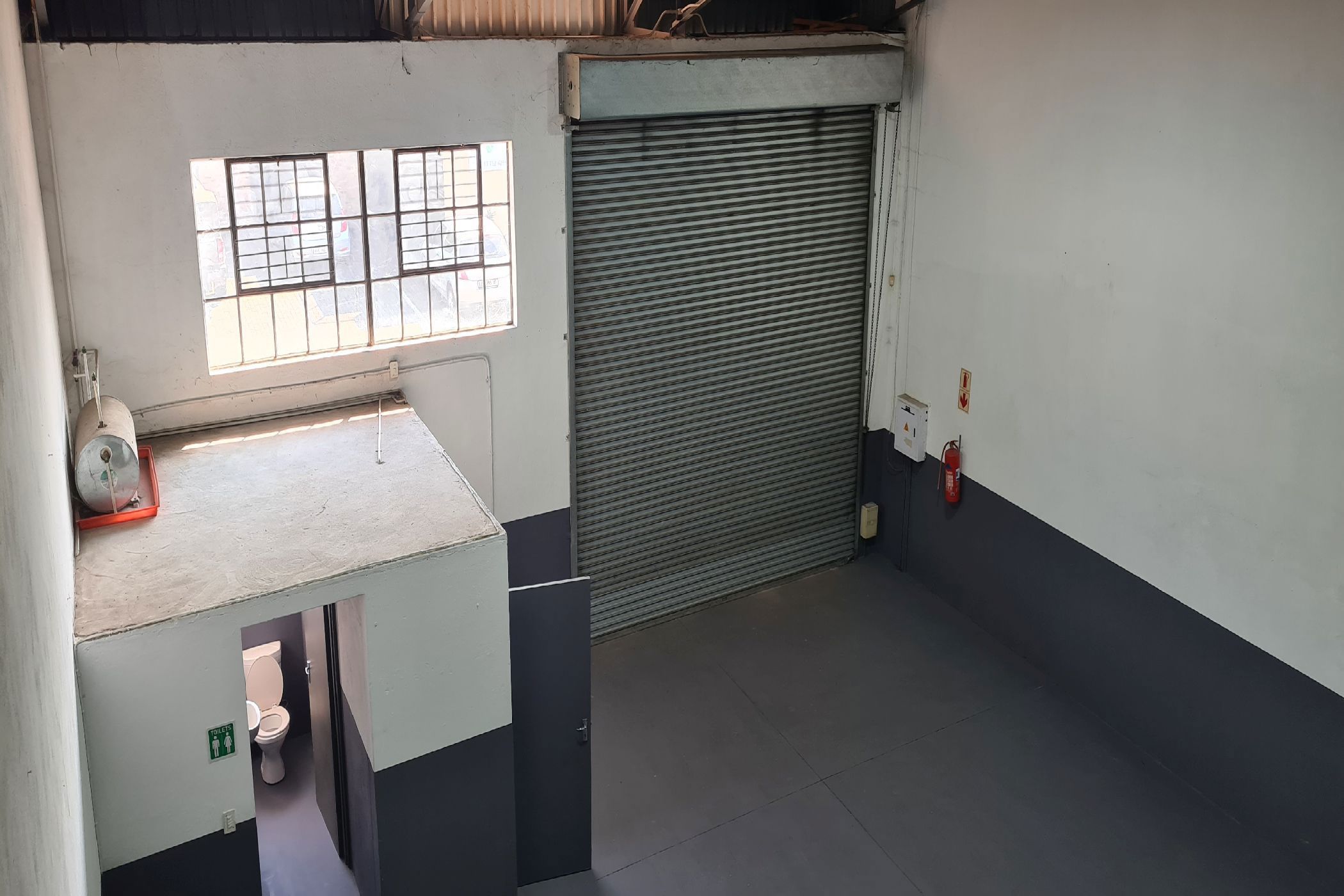 Commercial industrial property for sale in Mbombela Industrial  (Nelspruit Industrial) - 1NS1748268