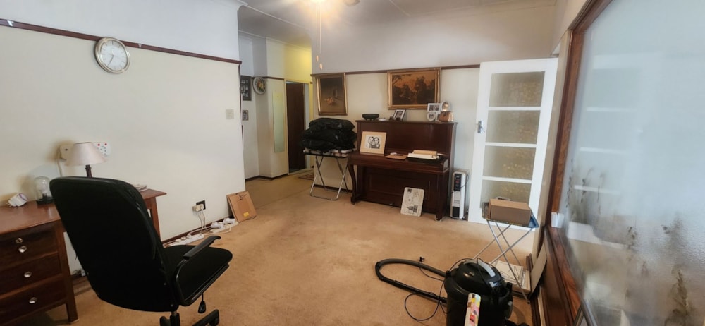 House for sale in Beaconsfield - 1KJ1748272