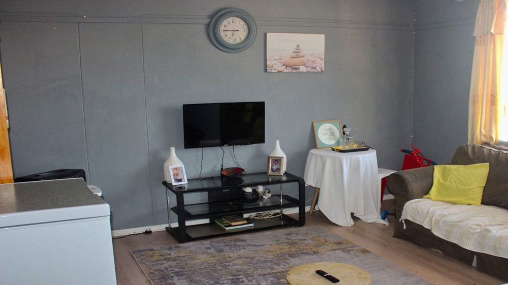 Apartment for sale in Central, Port Elizabeth, Gqeberha - 1PLZ1749234 Apartment for sale in Central, Port Elizabeth, Gqeberha - 1PLZ1749234