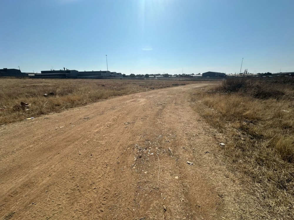 Residential vacant land for sale in Botshabelo - 1BX1748327