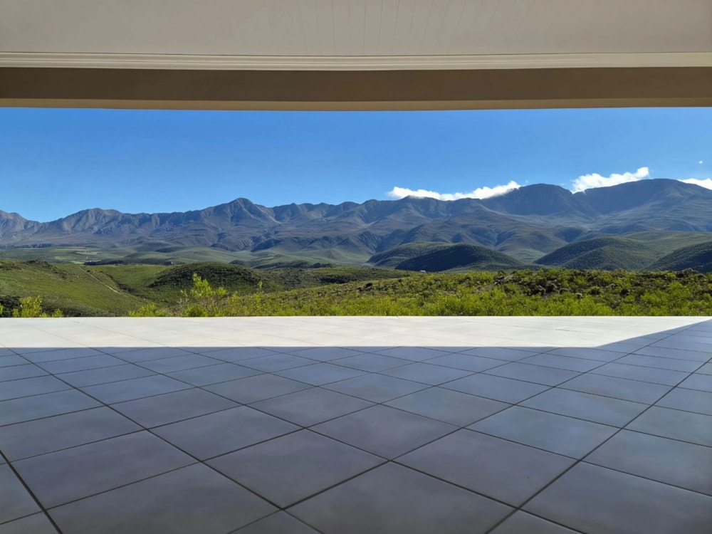 Fynbos farm for sale in Oudtshoorn Non Urban - 1OU1748377
