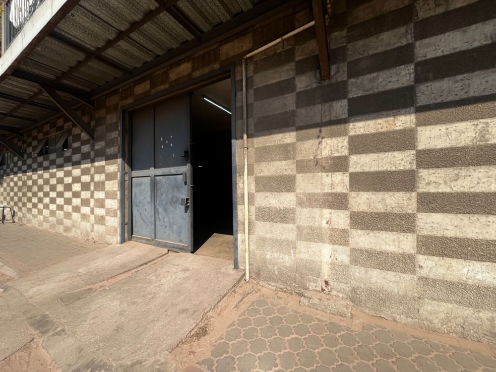 Commercial industrial property to rent in Light Industrial Area, Zambia - 3ZA1748399 Commercial industrial property to rent in Light Industrial Area, Zambia - 3ZA1748399