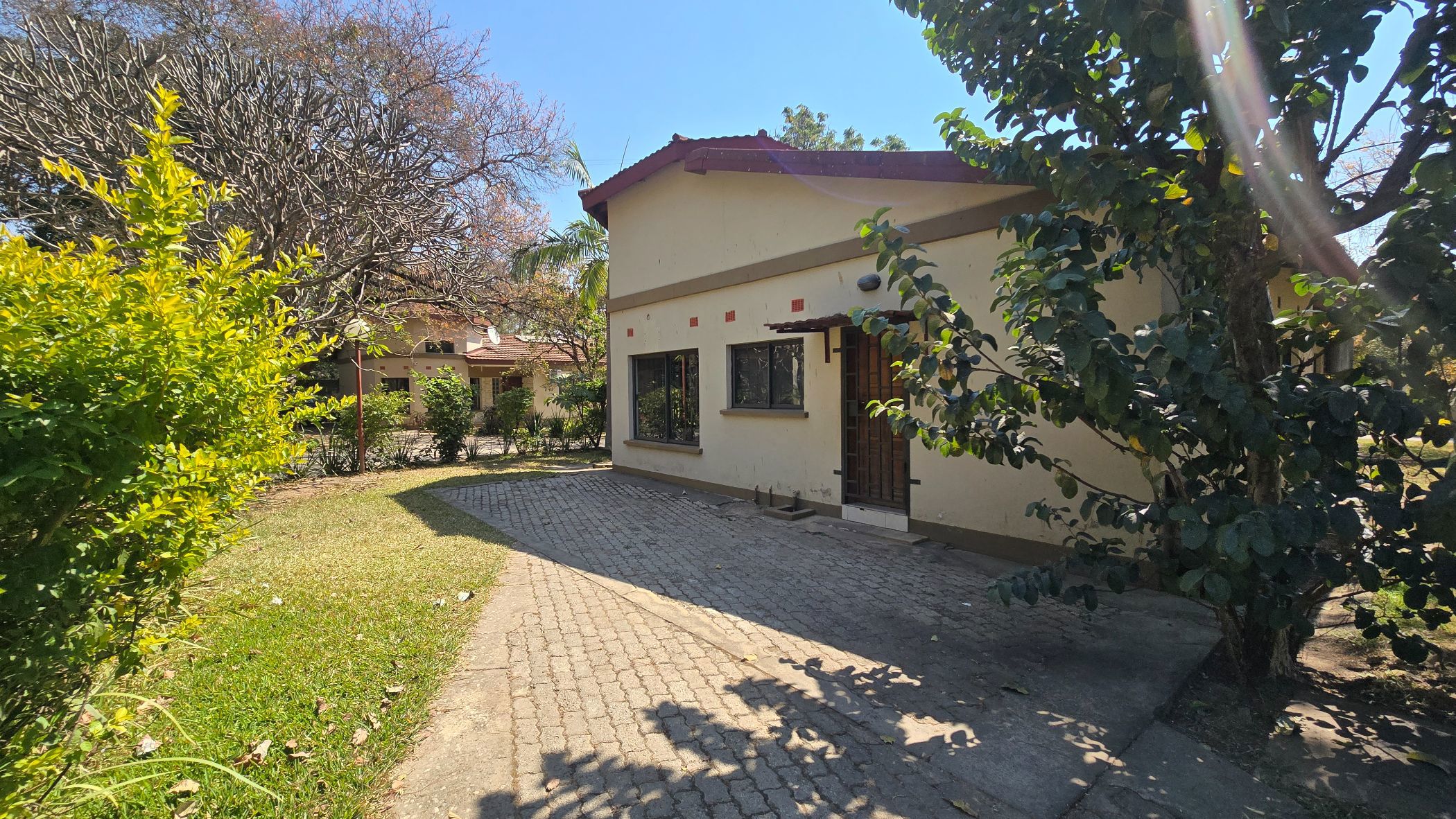 Apartment to rent in Longacres, Zambia - 3ZA1748488