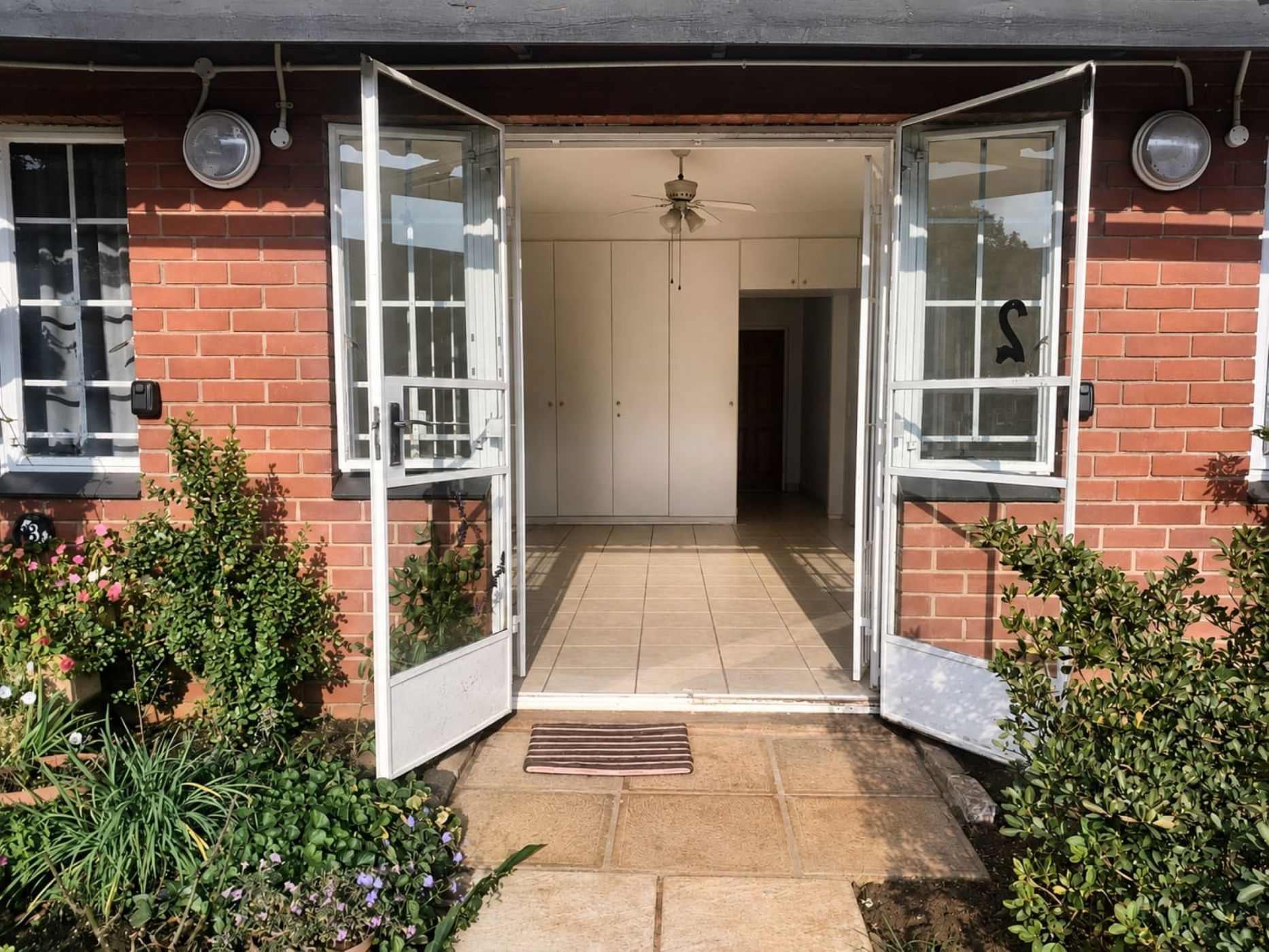 Townhouse for sale in Kloof - 1KF1748738
