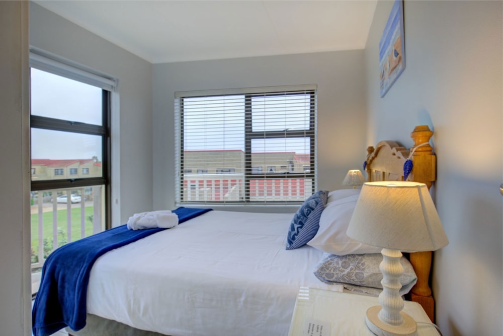 Apartment for sale in Bayview, Hartenbos - 1MB1748476