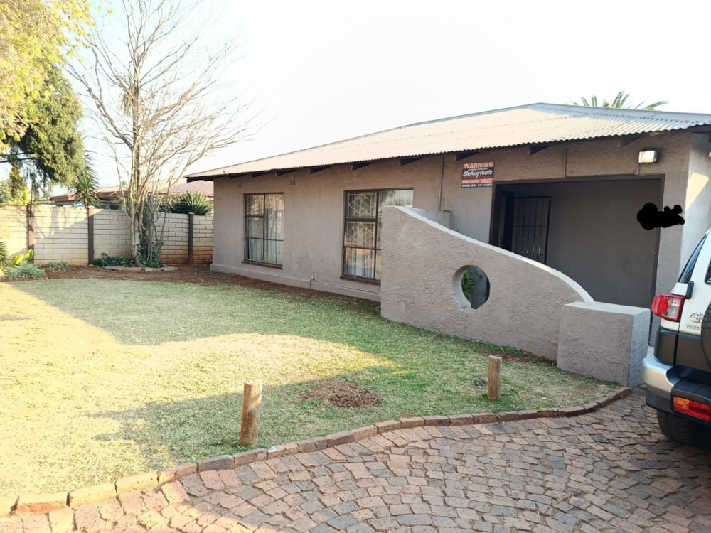 House for sale in Vanderbijlpark CW 1 - 1VT1748487