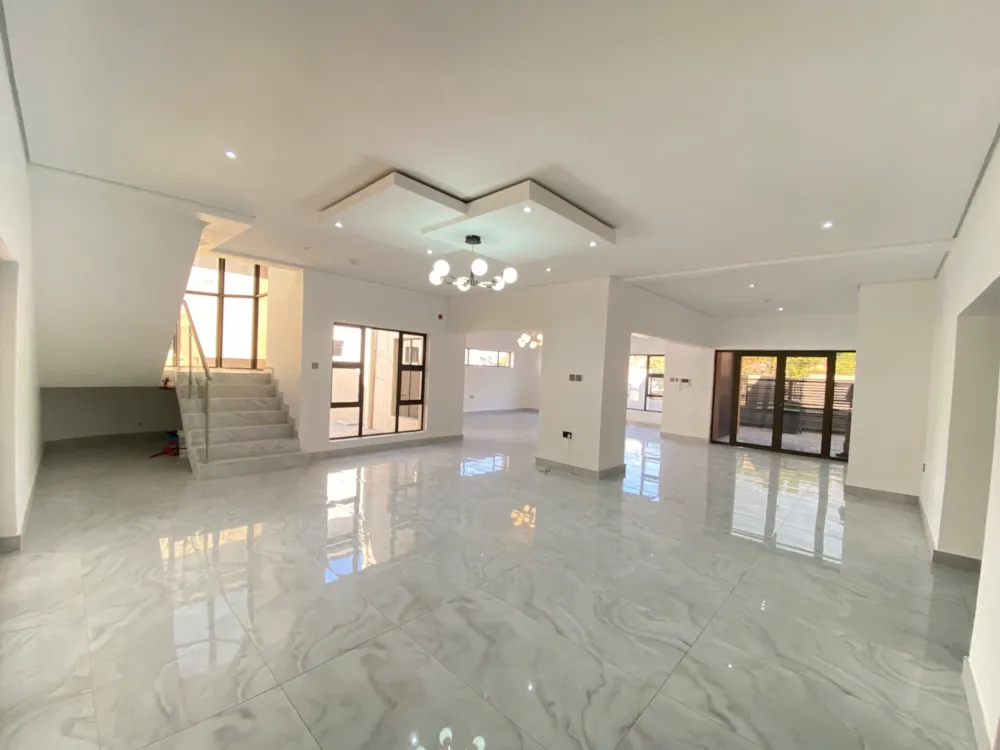 Double-storey house for sale in Broadhurst, Botswana - 3BO1748864 Double-storey house for sale in Broadhurst, Botswana - 3BO1748864