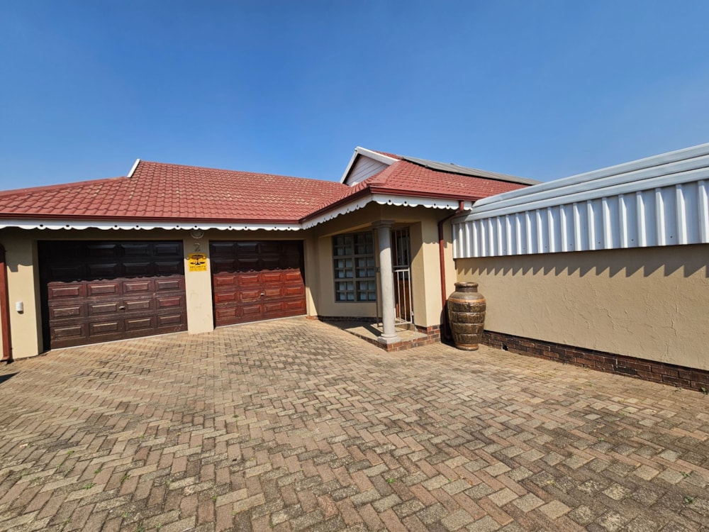 House for sale in Heidelberg, Gauteng - 1SP1748642 House for sale in Heidelberg, Gauteng - 1SP1748642