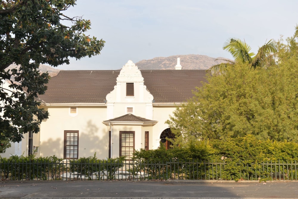 Retirement apartment for sale in Villiersdorp, Overberg - 1SW1748527 Retirement apartment for sale in Villiersdorp, Overberg - 1SW1748527